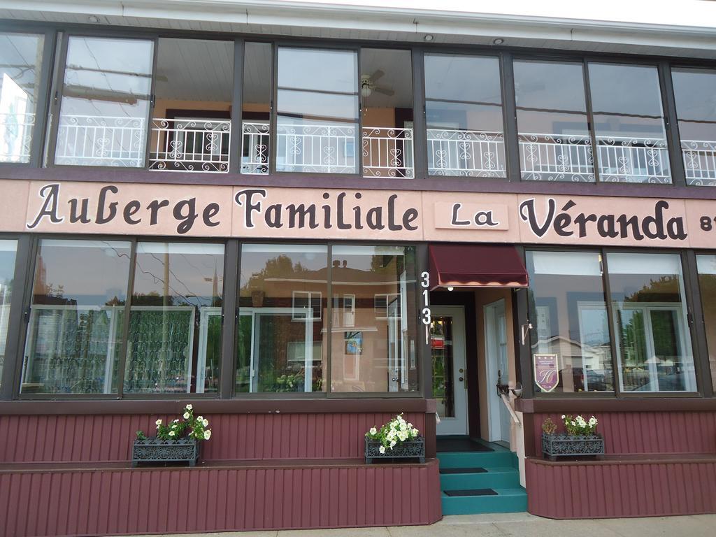 Auberge Familiale La Veranda Trois-Rivieres Exterior foto