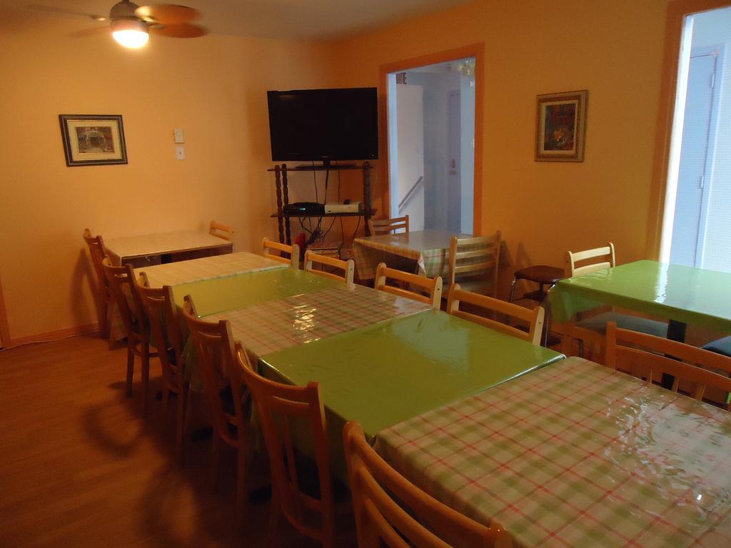 Auberge Familiale La Veranda Trois-Rivieres Exterior foto